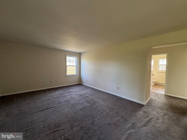 Building Photo - 23 Orchard Hills Dr