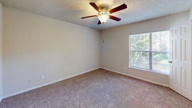 Interior Photo - Altamira Place Apartment Homes