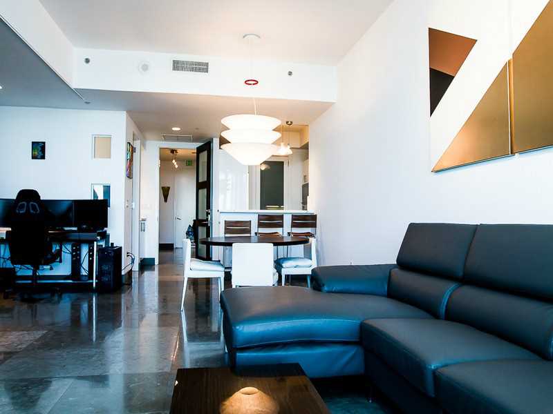 Foto principal - 100 South Pointe Dr