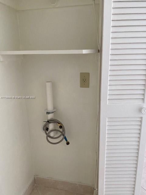 Building Photo - 1075 93rd St