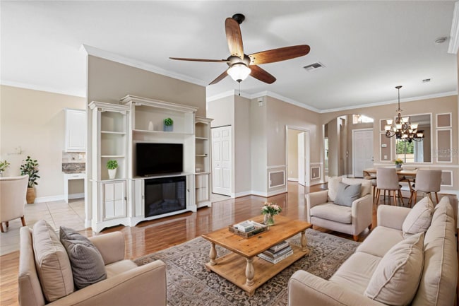 Foto del edificio - 4936 Sandy Brook Cir