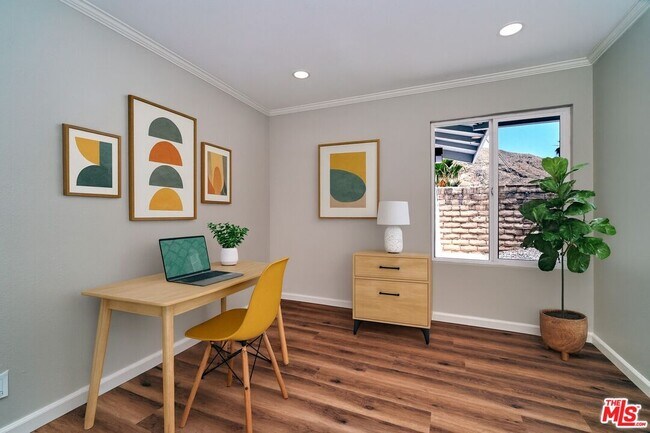 Building Photo - 39047 Sherry Cir