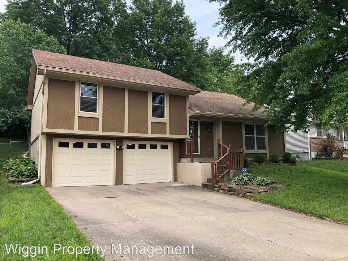 3 br, 2 bath House 2817 Folsom St House Rental in Leavenworth, KS