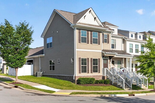 Foto del edificio - 1525 White Tip Ln