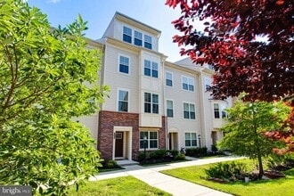 Building Photo - 7110 Druce Way