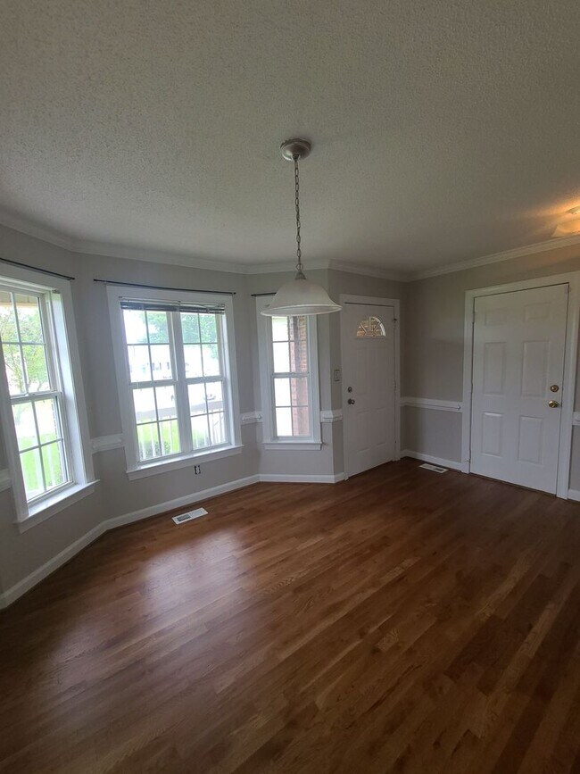 Foto del edificio - 110 Cambridge Dr