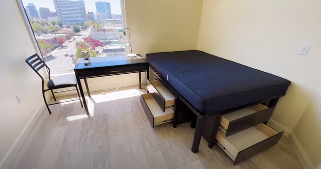 Bedroom Furniture - Sparta505 - Student Housing