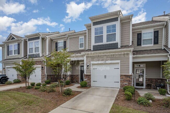 Foto del edificio - 630 Cypress Glen Ln