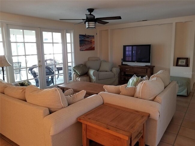 Building Photo - 2745 Cardwell Way