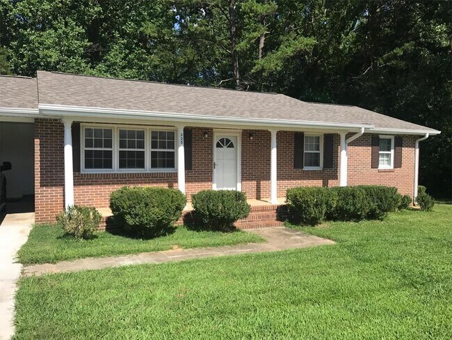 Building Photo - 325 Kimbrell Rd