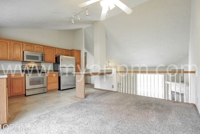 Building Photo - 2 br, 2 bath House - 7410 NORTH 77 AVE