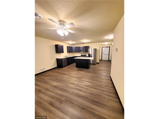 Building Photo - 301 S Wasson Ln