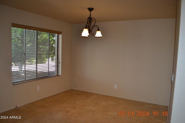 Building Photo - 3270 S Goldfield Rd