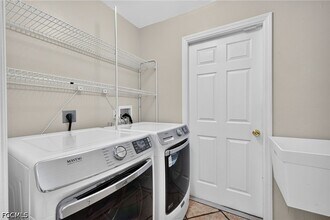 Building Photo - 1632 SW 43rd Terrace