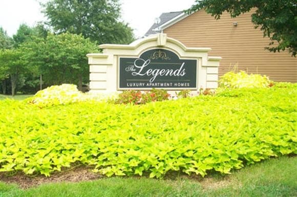 Building Photo - The Legends