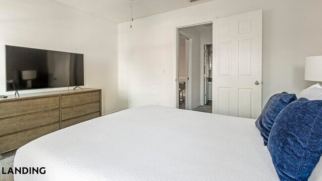 Foto del edificio - 10263 Whispering Forest Dr