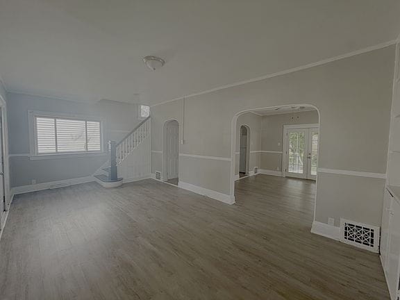 Building Photo - Ready ASAP