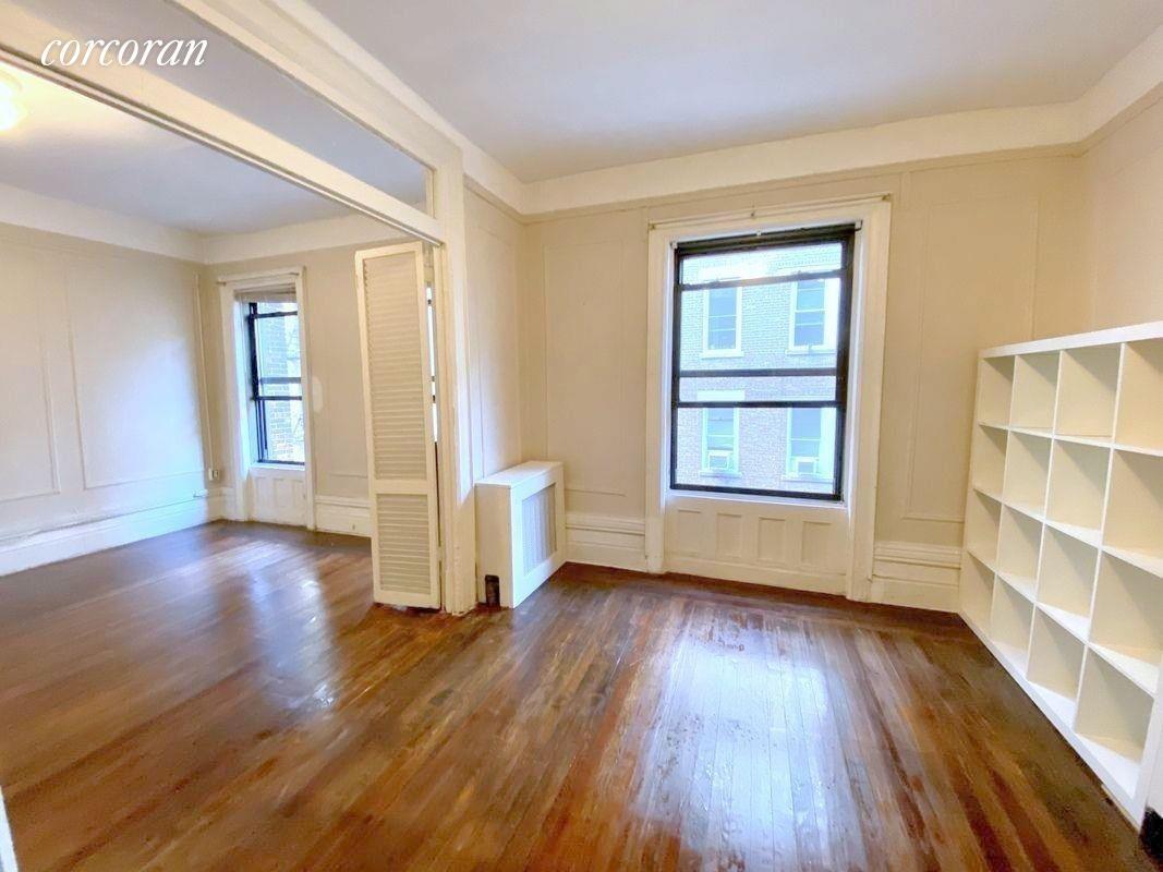 Primary Photo - 507 W 111th St
