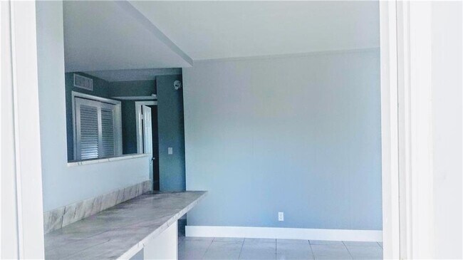 Foto del edificio - 1826 Johnson St