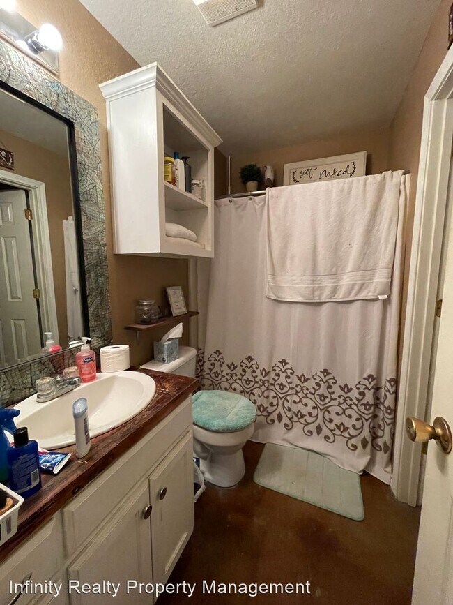 Foto del edificio - 3 br, 2 bath House - 485 N Paddock