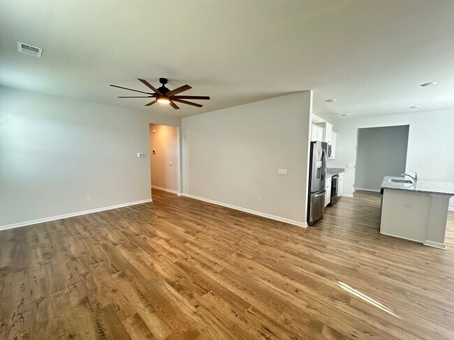 Foto del edificio - 4 Br/2.5 Bth in The Watergrass Community