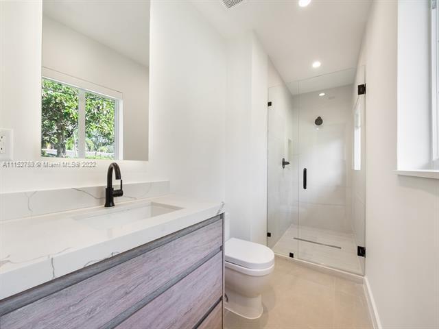 Foto del edificio - 5835 SW 100th Ter