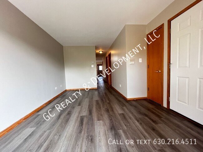 Foto del edificio - 13419 S Brandon Ave