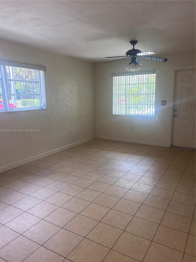 Building Photo - 20192 Old Cutler Rd