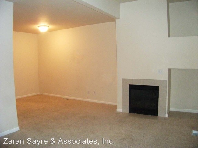 Foto del edificio - 2750 Diamond Loop