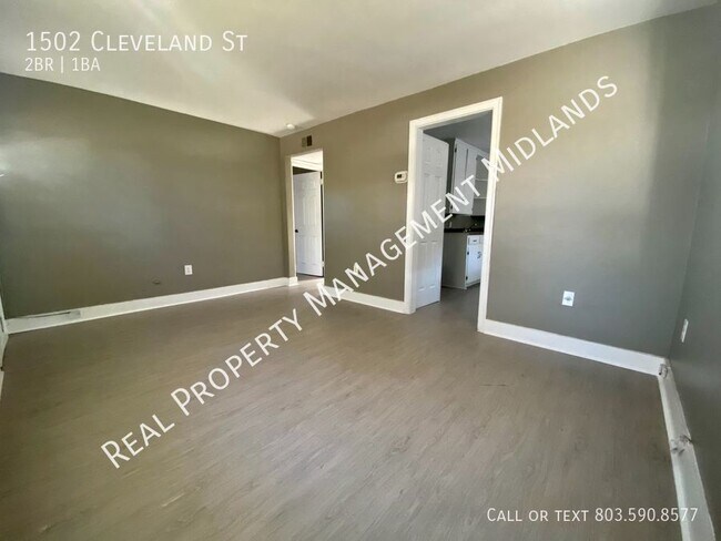 Foto del edificio - Duplex near Columbia College! Apply Now!