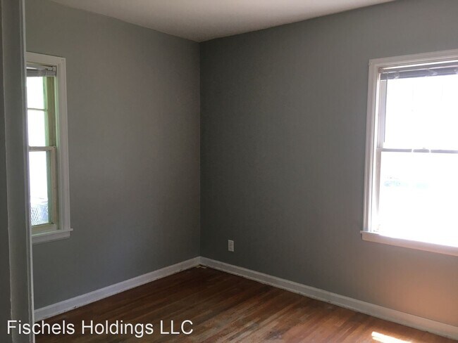 Building Photo - 2 br, 1 bath House - 228 Sherman