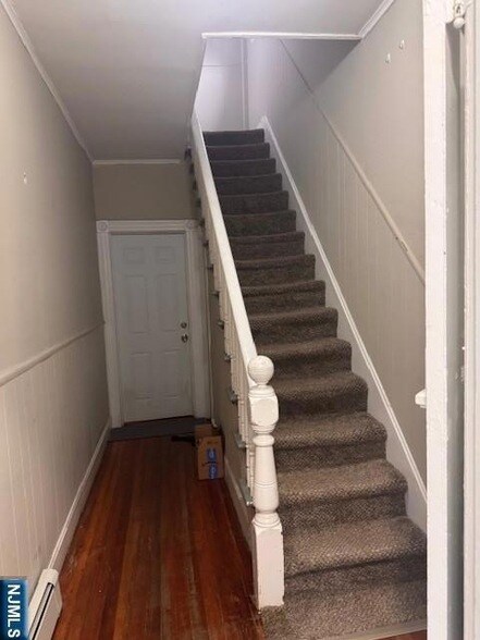 Foto del edificio - 73 College Pl