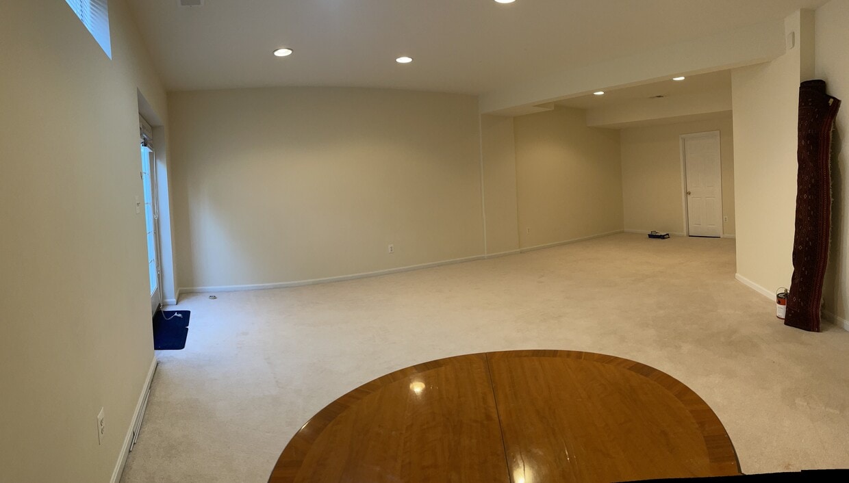 Basement Studio - 8773 Lords View Loop