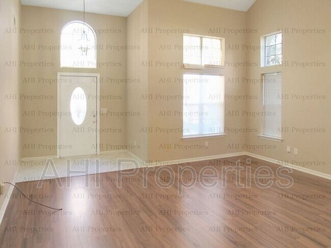 Foto del edificio - 5522 Fawn Cir