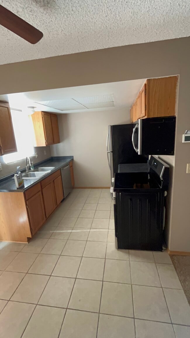 Building Photo - 1359 Soaring Eagle Dr