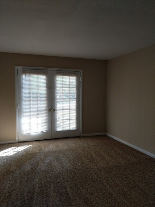 Building Photo - Winterhaven Apartments
