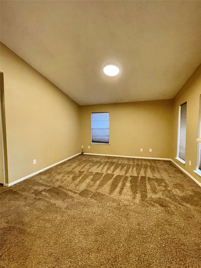 Building Photo - 1510 N Avenue Q