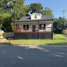 Building Photo - 82 Parallel Ct NW