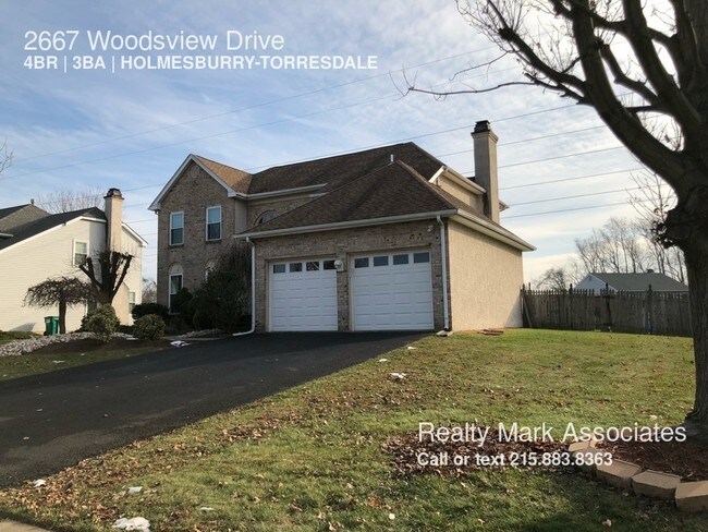 Foto del edificio - 2667 Woodsview Dr