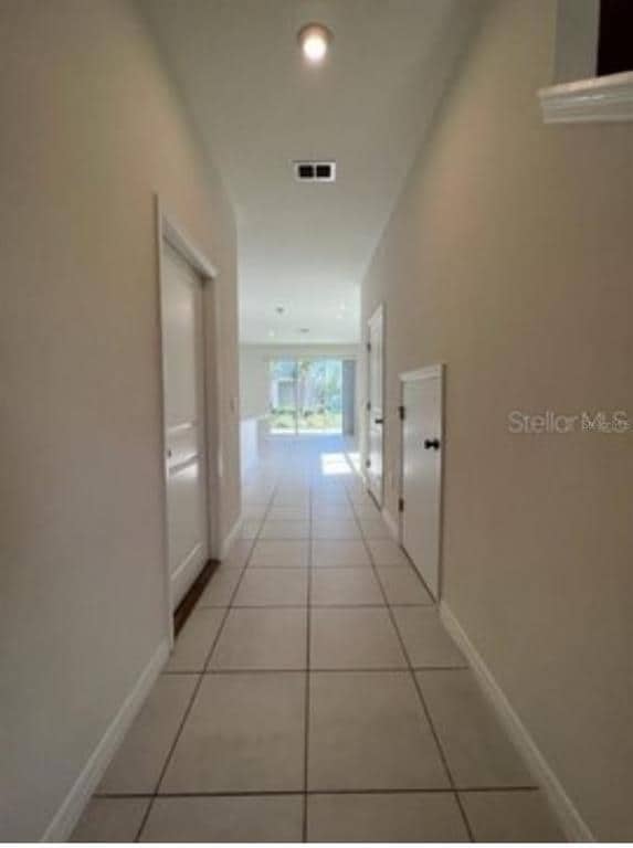 Building Photo - 10559 Salt Grove St