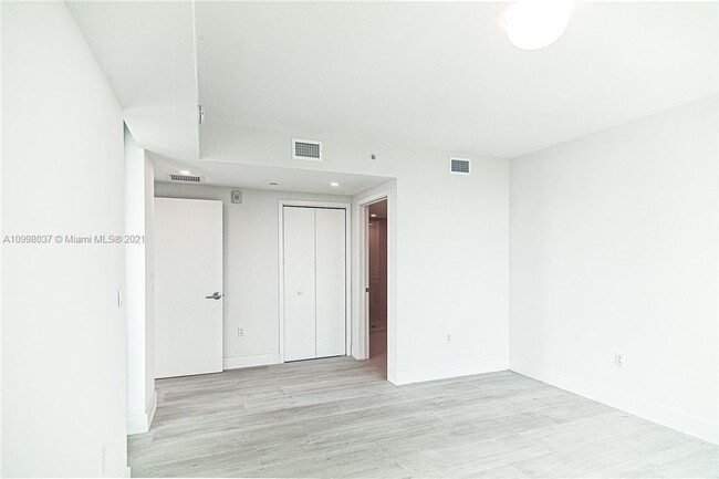 Foto del edificio - 2 bedroom in North Miami FL 33181