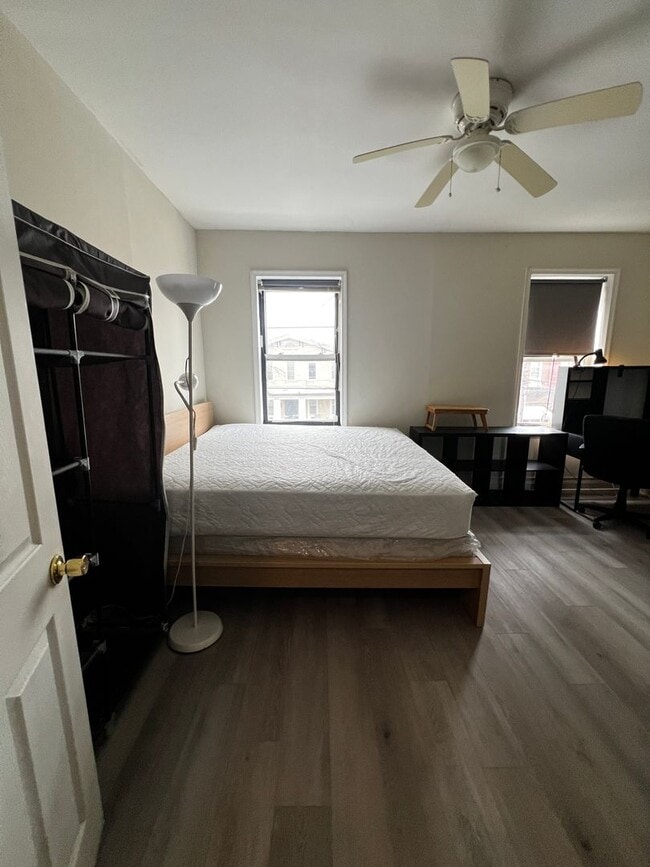 Photo - 425 N Preston St, Apartment