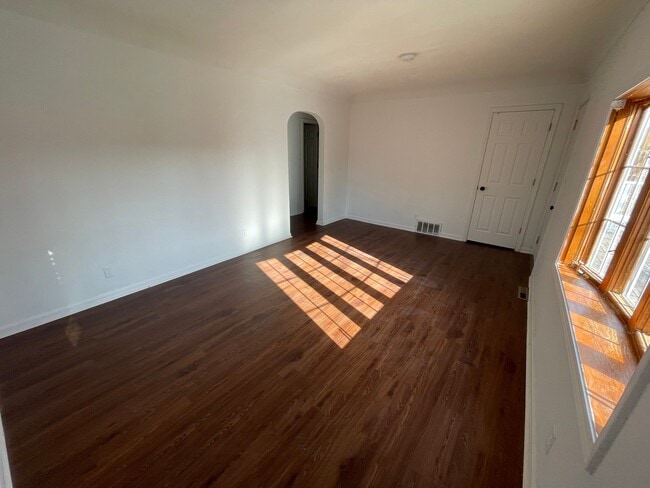 Foto del edificio - 1316 9th St NW