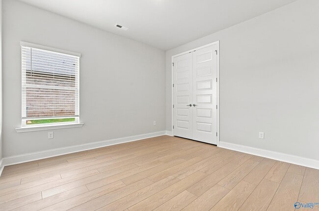 Foto del edificio - 22882 Ansley Dr
