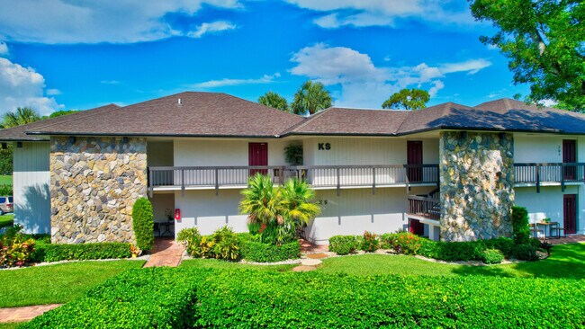 Foto del edificio - 620 Greensward Ln