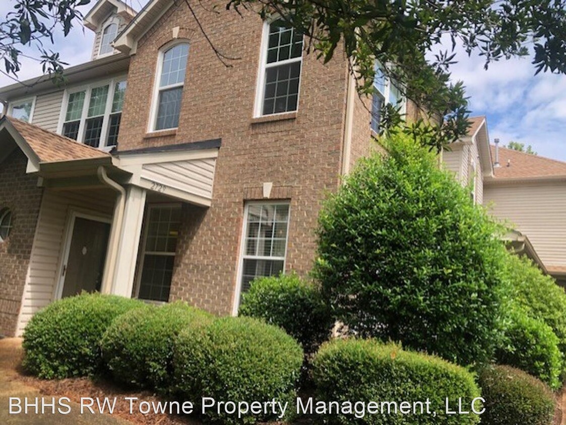 Primary Photo - 3 br, 2 bath House - 2729 Browning Dr.