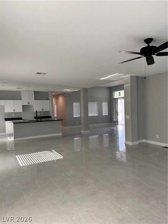 Building Photo - 2560 Bonano Ct