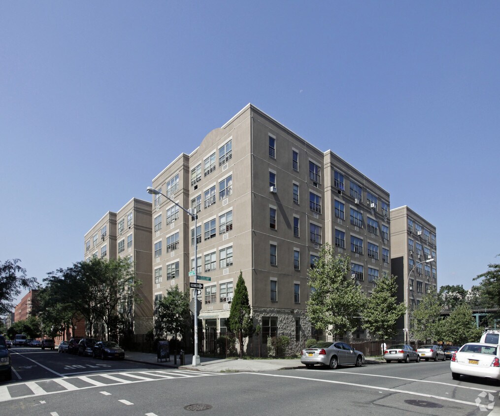 Foto principal - 1111 Gerard Ave