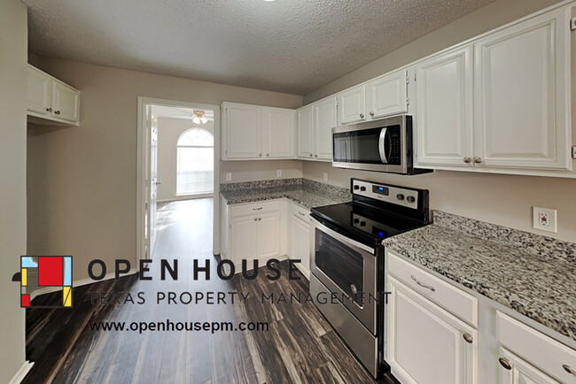 Building Photo - 103 Sipes Ct Arlington