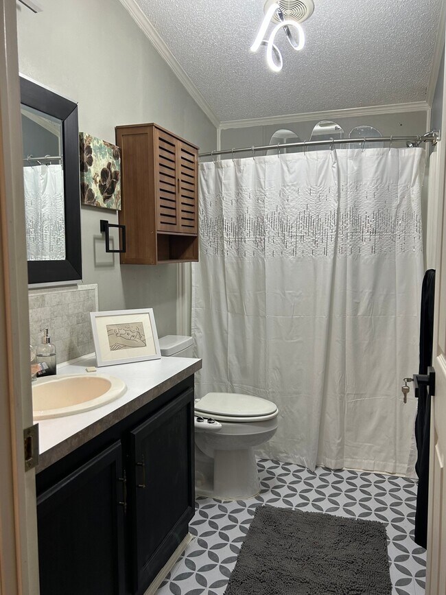 Foto del edificio - 12545 Louis Dr